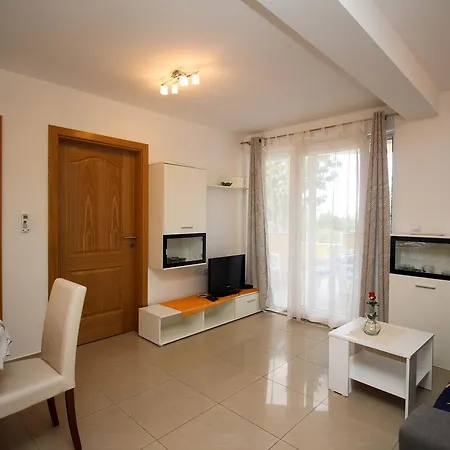 Apartment Koritnik *